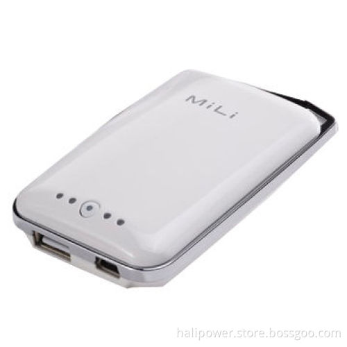 Charger with 8-pin Cable, 2600mAh Capacity